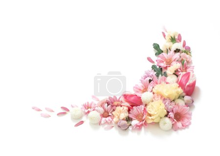 Foto de Marco de flores aisladas sobre fondo blanco - Imagen libre de derechos