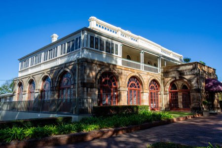 Foto de The Heritage-listed Clifford House (Conocido como St James Palace) construido en 1865 en Russell St, Toowoomba, Queensland - Imagen libre de derechos