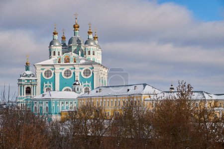 Téléchargez les photos : Ancienne cathédrale ancienne de l'Assomption de la Bienheureuse Vierge Marie, Smolensk, Russie. - en image libre de droit