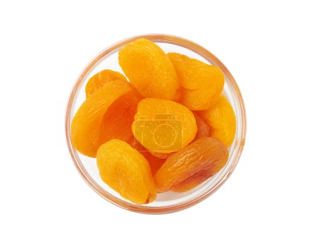 Téléchargez les photos : Abricots secs isolés sur fond blanc - en image libre de droit