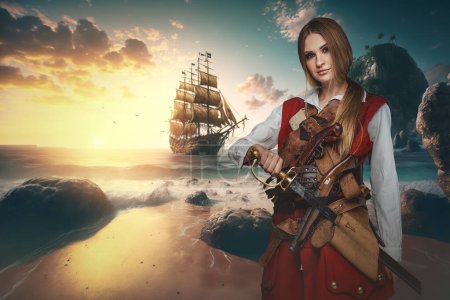 Téléchargez les photos : Shot of pirate woman dressed in costume on coast of tropical island. - en image libre de droit