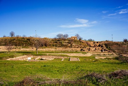 Téléchargez les photos : Vue panoramique du site archéologique grec de Morgantina, à l'intérieur de la Sicile en Italie. - en image libre de droit