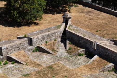 Téléchargez les photos : Vue du mur du château de Pampelune, Navarre, Espagne - en image libre de droit
