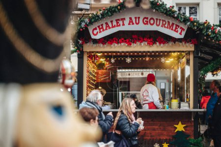 Téléchargez les photos : Luxembourg - Novembre 2022 : La saison du marché de Noël dans la ville - en image libre de droit