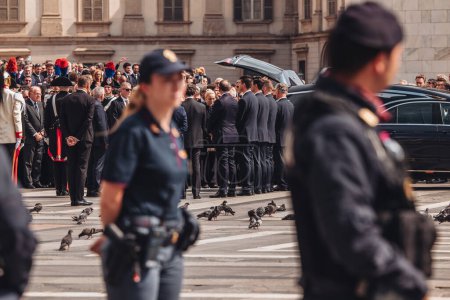 Foto de Milán, Italia - Junio 2023: El funeral de Silvio Berlusconi en la Catedral de Milán, Duomo - Imagen libre de derechos