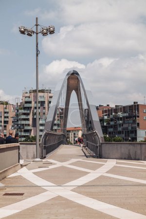 Foto de Milán, Italia - junio 2023: Arquitectura moderna en el barrio de Portello - Imagen libre de derechos