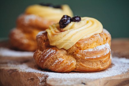 Zeppola, una pastelería tradicional italiana para celebrar el Día del Padre