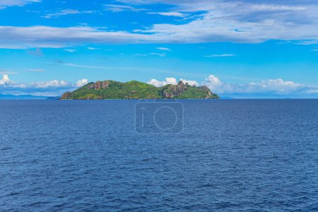 Foto de Vista de las costas de las Islas Naviti, Islas Yasawa, Fiyi. Este archipiélago consta de unas 20 islas volcánicas - Imagen libre de derechos