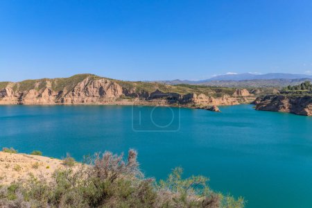 embalse del lago Negratin, Sierra de Baza, provincia de Granada, Andalucía, España
