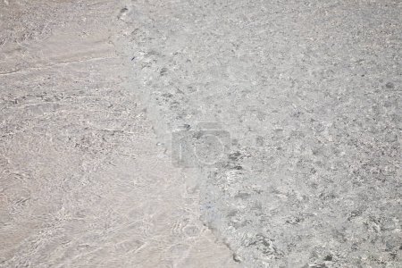 Téléchargez les photos : Eau cristalline de la mer tropicale - en image libre de droit