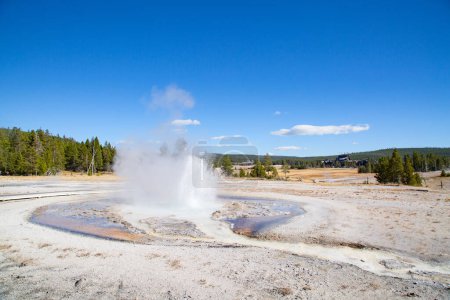 Téléchargez les photos : Yellowstone National Park, États-Unis - en image libre de droit