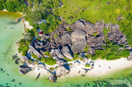 Téléchargez les photos : Célèbre Anse Source D'Argent plage sur l'île de La Digue, Seychelles - en image libre de droit