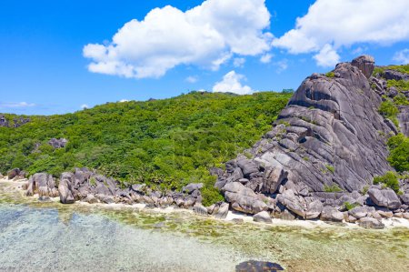 Téléchargez les photos : Célèbre Anse Source D'Argent plage sur l'île de La Digue, Seychelles - en image libre de droit
