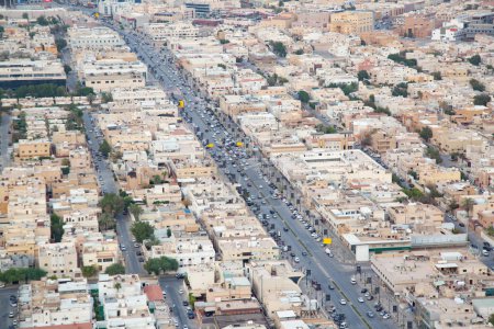 Foto de RIYADH - 29 DE FEBRERO: Vista aérea del centro de Riad el 29 de febrero de 2016 en Riad, Arabia Saudita. - Imagen libre de derechos