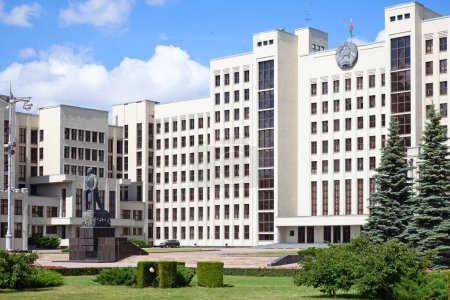 Foto de Edificio del Parlamento en la Plaza de la Independencia de Minsk. Belarús - Imagen libre de derechos