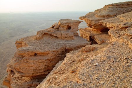 Téléchargez les photos : Edge of the World, destination touristique populaire et point de vue près de Riyad, Arabie Saoudite - en image libre de droit