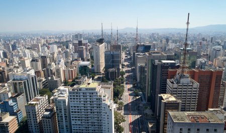 Foto de Vista aérea de la Avenida Paulista en la ciudad de Sao Paulo, Brasil. - Imagen libre de derechos
