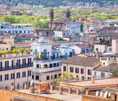 Blick auf die Dächer Roms und den San Giacomo in der Kirche Augusta. Italien