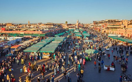 Foto de Morocco, Marrakech, February 02, 2017: Jemaa el-Fnaa square - Marakech Morocco - Imagen libre de derechos