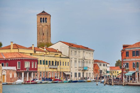 Foto de Vista de la isla de Murano en verano, Venecia, Italia - Imagen libre de derechos
