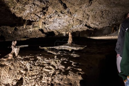 Téléchargez les photos : La grotte magique de Svoboda en Slovaquie - en image libre de droit