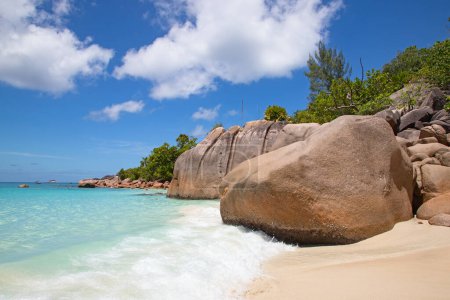 Foto de Famosa playa Anse Lazio en la isla de Praslin, Seychelles - Imagen libre de derechos