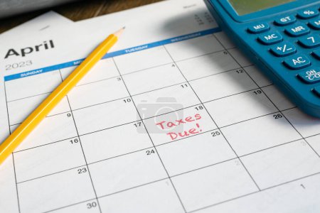 2022 Taxes Due marked in Calendar