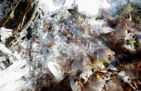 Foto de Naturaleza en invierno, paisaje de una cascada congelada - Imagen libre de derechos