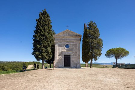 Photo for Pienza, Italy - September 12, 2022: Capella Di Vitaleta in countryside between San Quirico and Pienza in Val d Orcia Tuscany. Italy - Royalty Free Image