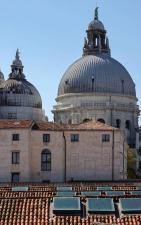Foto de Domes of Santa Maria Della Salute in Venice. Italy - Imagen libre de derechos