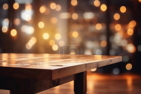 Foto de Plataforma de mesa de madera vacía y fondo borroso bokeh en el bar restaurante por la noche. Puede ser utilizado para la exhibición o el montaje de sus products.Mock para arriba para el espacio. - Imagen libre de derechos