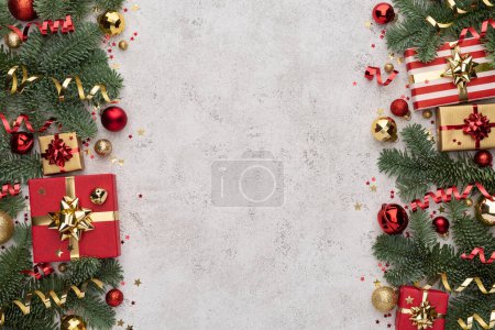 Téléchargez les photos : Fond de carte de Noël avec double bordure latérale - en image libre de droit