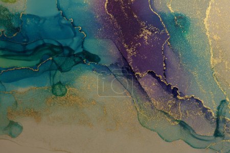 Téléchargez les photos : Abstract violet, blue, gold glitter flow wave blots painting background. Watercolor and Alcohol ink colors. Marble texture. - en image libre de droit