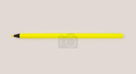 Téléchargez les photos : Crayon de couleur jaune néon sur fond neutre beige clair - en image libre de droit