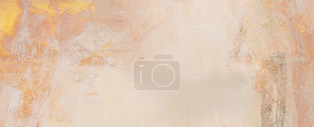 Téléchargez les photos : Grunge papier texture peinture collage mur. Abstrait or, nacre et beige espace de copie de marbre fond horizontal. - en image libre de droit