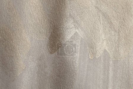 Téléchargez les photos : Texture papier aquarelle lumière et ombre mur de peinture. abstrait nacre, argent et beige marbre copie espace fond. - en image libre de droit