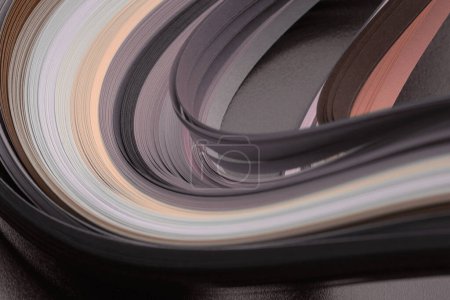 Foto de Enfoque suave pastel Papel de onda de tira de color. Fondo de textura abstracta. - Imagen libre de derechos