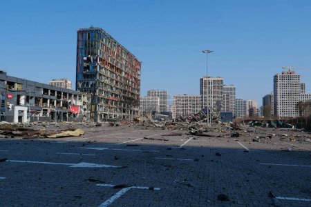 Photo for After bombing. War in Ukraine. Russia - terrorist country, destroyed shopping and entertainment center and killed people in Kyiv city on March 2022. Terror and genocide of Ukrainian people - Royalty Free Image