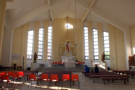 Foto de Iglesia Parroquial del Sagrado Corazón de Jesús en Karlovac, Croacia - Imagen libre de derechos