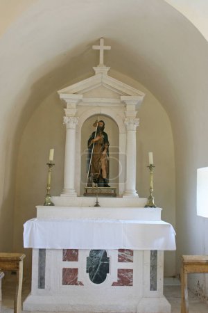 Téléchargez les photos : Autel dans la chapelle de Saint Roch à Orebic, Croatie - en image libre de droit