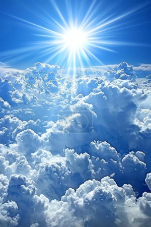 Ein ruhiger Tag entfaltet sich unter einem riesigen azurblauen Himmel, mit friedlichen Wolken, die inmitten einer majestätischen Kulisse treiben