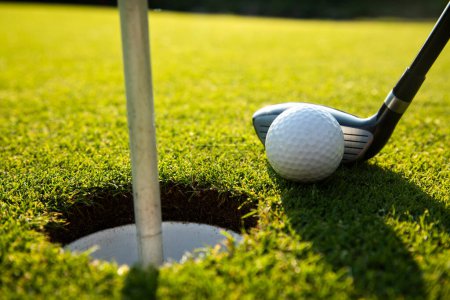 Téléchargez les photos : Club de golf dans le club de golf - en image libre de droit