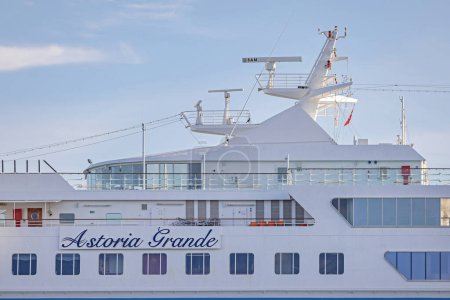 Foto de Estambul, Turquía - 19 de octubre de 2023: Crucero Astoria Grande German Cruise Company AIDA Cruises. - Imagen libre de derechos