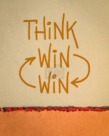 Foto de Concepto de estrategia win-win - un bosquejo sobre papel de arte, negociación empresarial, cooperación y solución - Imagen libre de derechos