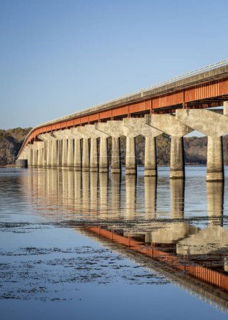 Foto de Natchez National Parkway - puente sobre el río Tennessee de Tennessee a Alabama - Imagen libre de derechos