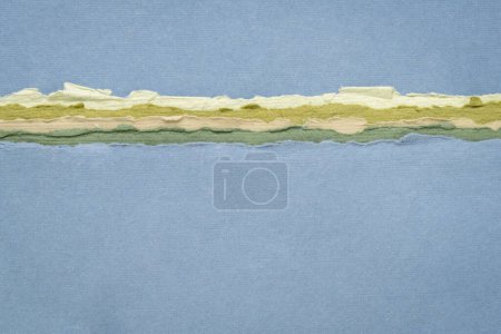 Foto de Paisaje abstracto de mar, océano o lago en tonos pastel azules y verdes - una colección de papeles de trapo hechos a mano - Imagen libre de derechos