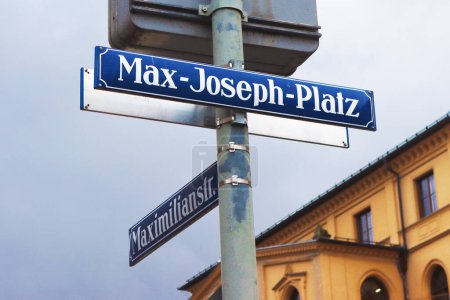 Zeichen des Max-Joseph-Platzes in München