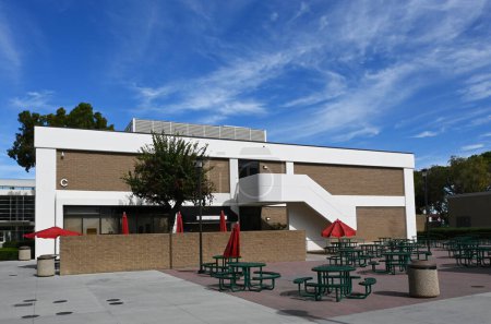 Photo for SANTA ANA, CALIFORNIA - 11 NOV 2022: Fine Arts Building on the campus of Santa Ana College. - Royalty Free Image