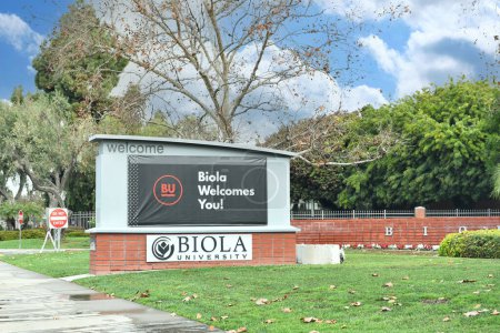 Photo for LA MIRADA, CALIFORNIA - 28 DEC 2022: Sign at the entrance to Biola University, founded in 1908 as the Bible Institute of Los Angeles. - Royalty Free Image