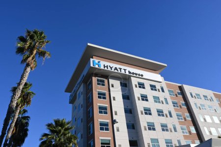 Photo for IRVINE, CALIFORNIA - 1 NOV 2023: Hyatt House, a modern hotel in Irvine's Central Business District just minutes from John Wayne Airport. - Royalty Free Image